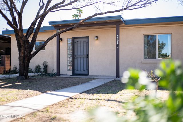 4216 E Paseo Grande, Tucson, AZ 85711