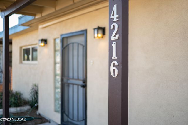 4216 E Paseo Grande, Tucson, AZ 85711