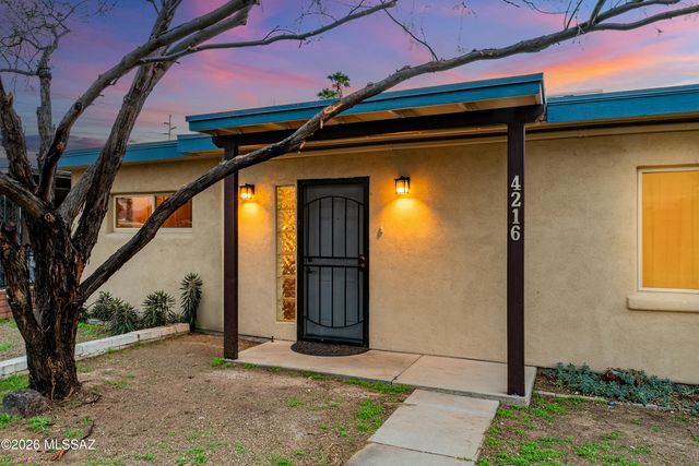 4216 E Paseo Grande, Tucson, AZ 85711