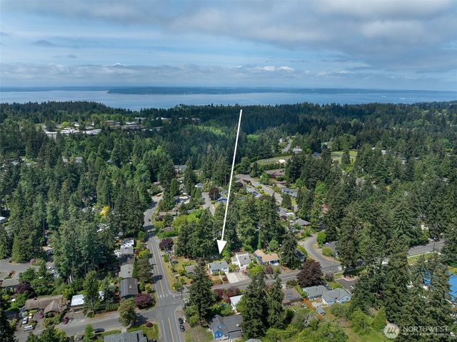 16509 Fremont Avenue N, Shoreline, WA 98133