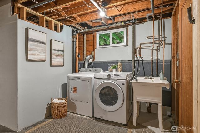 16509 Fremont Avenue N, Shoreline, WA 98133