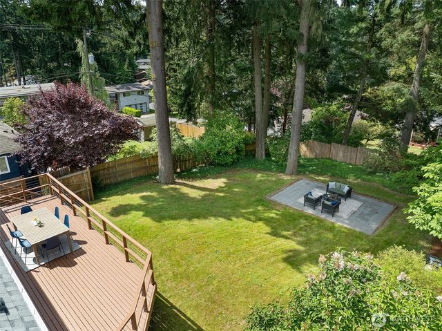 16509 Fremont Avenue N, Shoreline, WA 98133