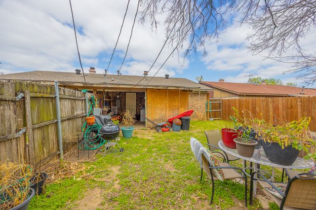 616 W Cedar, Arlington, TX 76011