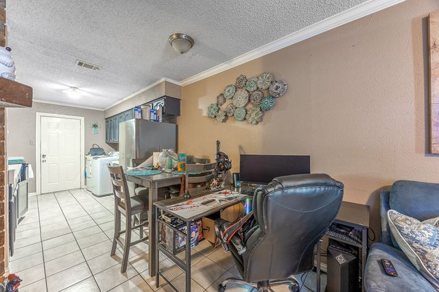 616 W Cedar, Arlington, TX 76011