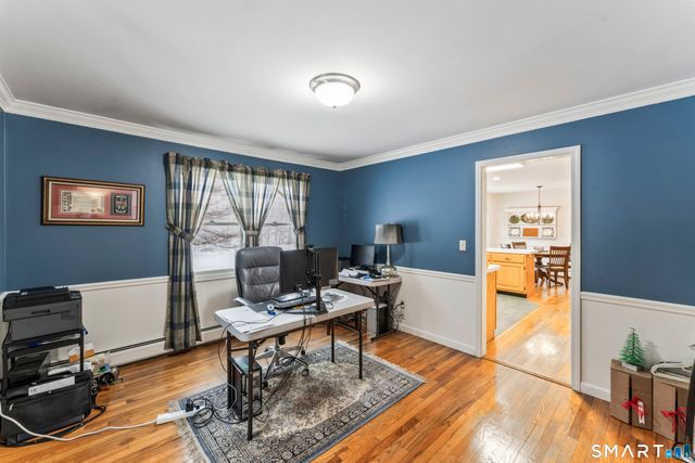 59 Great Ring Road, Newtown, CT 06482