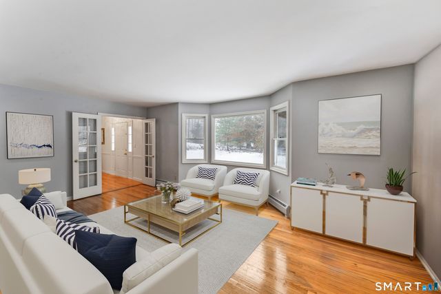 59 Great Ring Road, Newtown, CT 06482