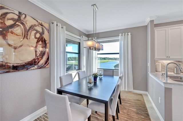 5815 WAKE FOREST RUN 103, Lakewood Ranch, FL 34211