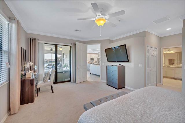 5815 WAKE FOREST RUN 103, Lakewood Ranch, FL 34211