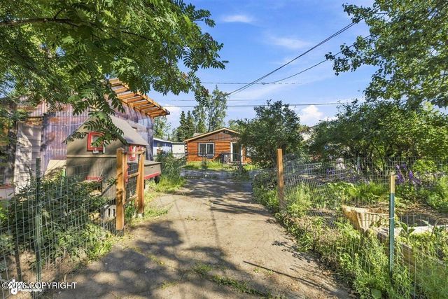 1127 Medfra Street, Anchorage, AK 99501