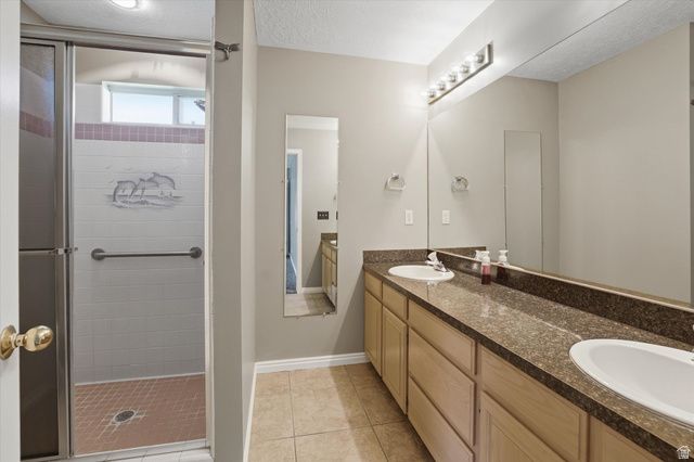 5371 S 600 E, South Ogden, UT 84405