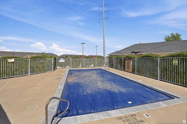 5371 S 600 E, South Ogden, UT 84405