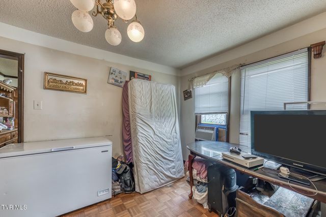 1908 Anderson Street, Bristol, TN 37620