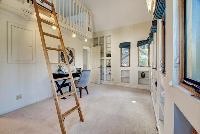 89 Yosemite Avenue, Oakland, CA 94611