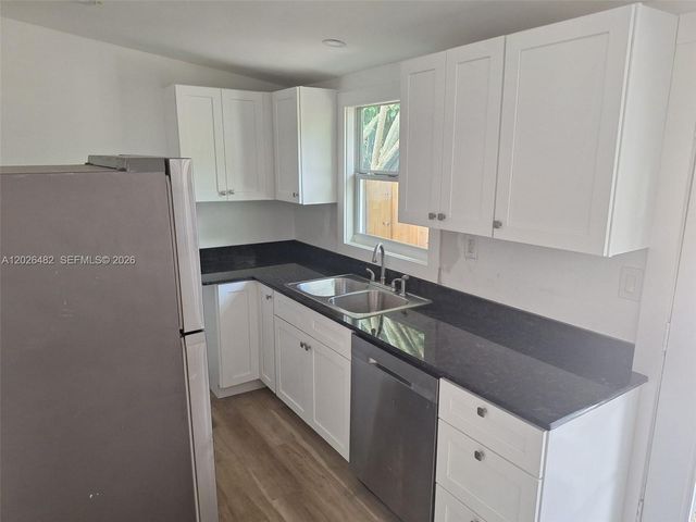 1121 NE 1st Ave 2, Fort Lauderdale, FL 33304