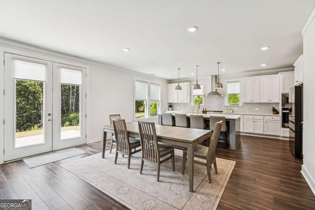 8160 Beryl Overlook, Gainesville, GA 30506