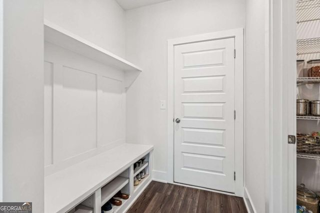 8160 Beryl Overlook, Gainesville, GA 30506