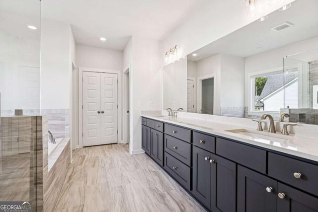 8160 Beryl Overlook, Gainesville, GA 30506