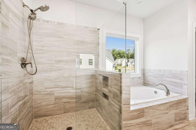 8160 Beryl Overlook, Gainesville, GA 30506