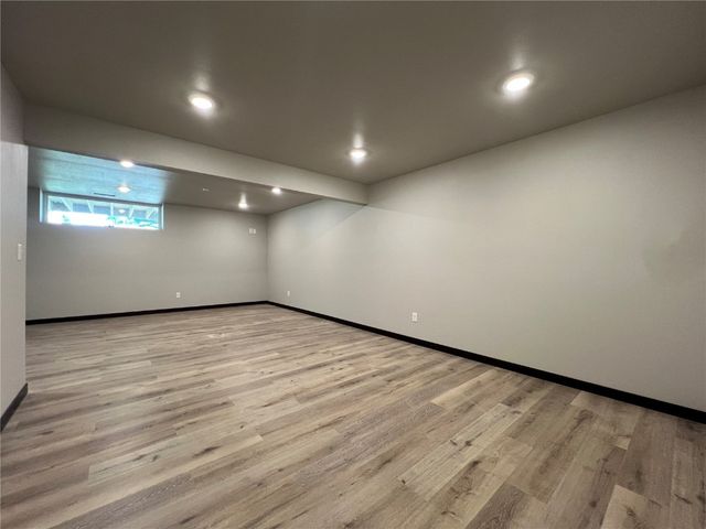 819 Prairie View Drive, West Branch, IA 52358