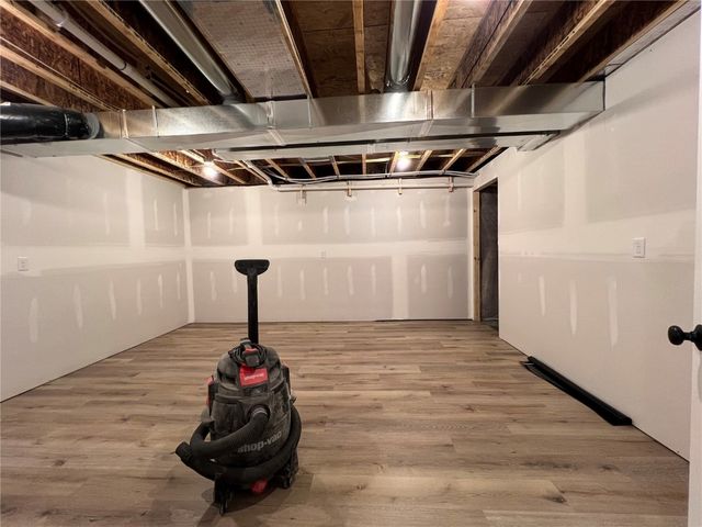 819 Prairie View Drive, West Branch, IA 52358