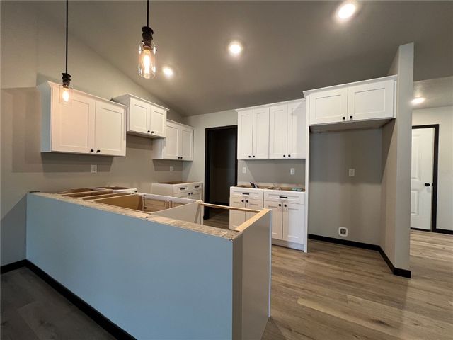 819 Prairie View Drive, West Branch, IA 52358