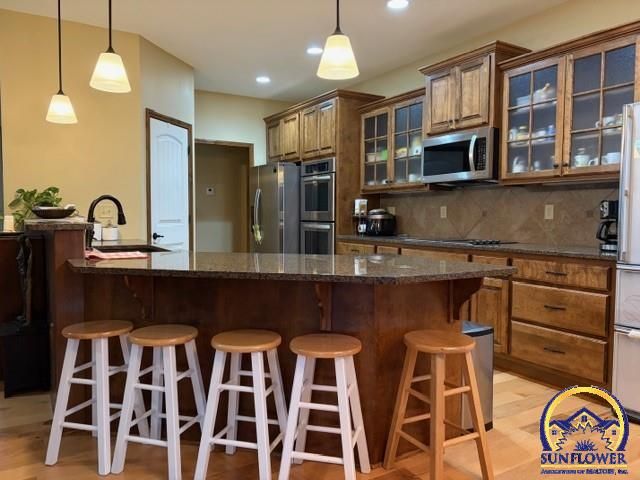 4420 SW Shenandoah RD, Topeka, KS 66610