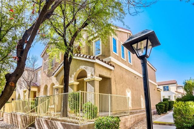 6700 Biltmore Garden Street, Las Vegas, NV 89149