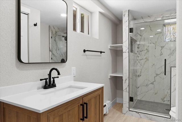 2905 W 39th Avenue, Denver, CO 80211