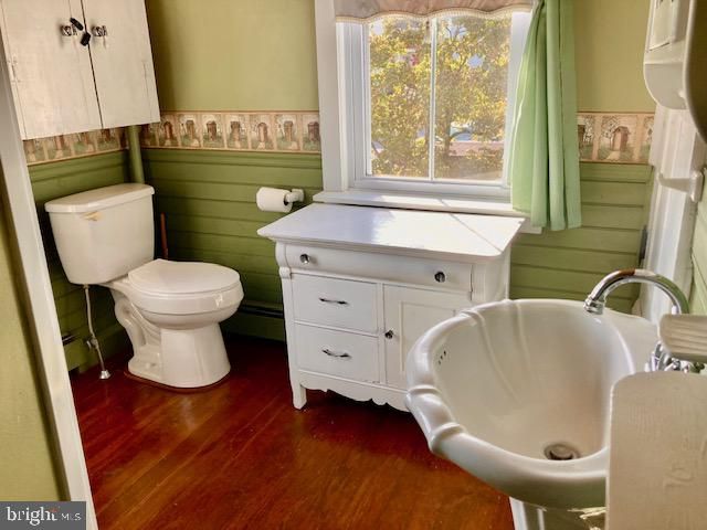 305 BROAD ST, Terre Hill, PA 17519