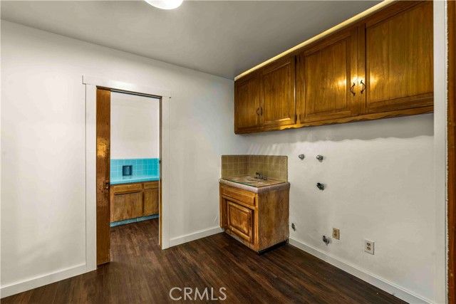 2122 Roosevelt Avenue, San Bernardino, CA 92411