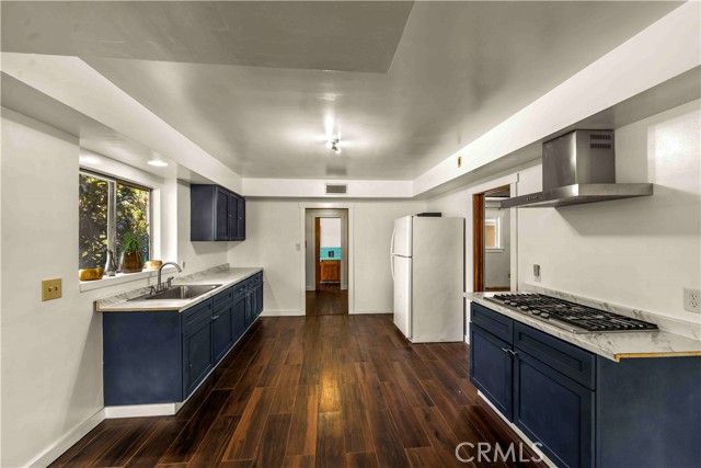 2122 Roosevelt Avenue, San Bernardino, CA 92411