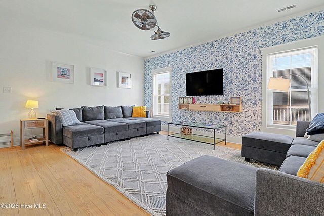 168 NW 6th Street, Oak Island, NC 28465