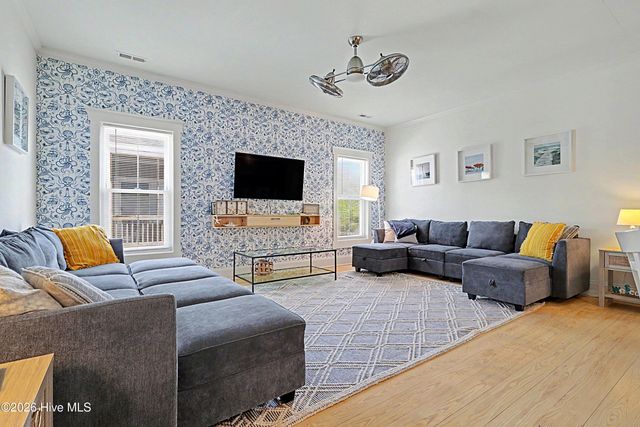 168 NW 6th Street, Oak Island, NC 28465