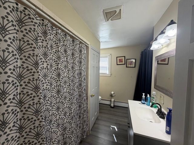 28-32 Chester St, Lawrence, MA 01843