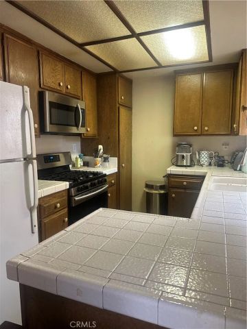 15051 Sherman, Van Nuys, CA 91405