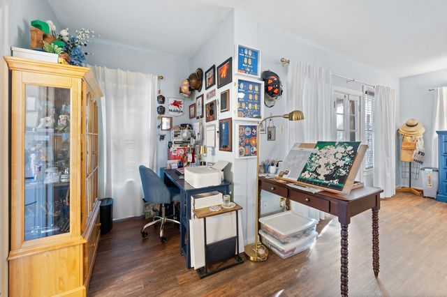 804 Prairie Avenue, Cleburne, TX 76033