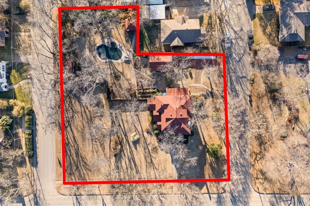 804 Prairie Avenue, Cleburne, TX 76033