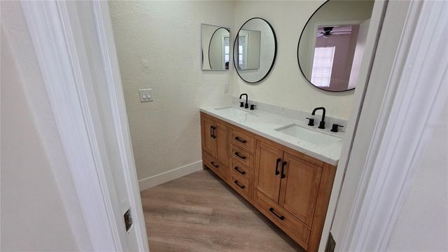 204 N CERVIDAE DRIVE, Apopka, FL 32703