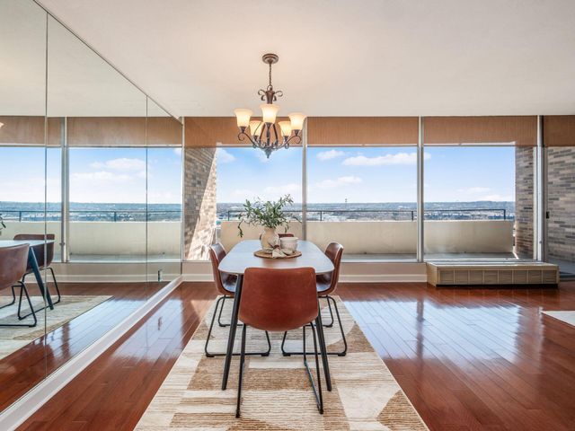 1000 Urlin Avenue, 920, Columbus, OH 43212