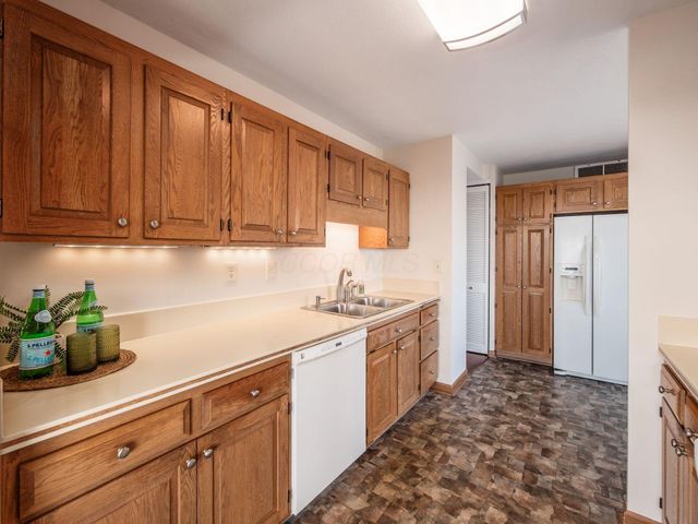 1000 Urlin Avenue, 920, Columbus, OH 43212