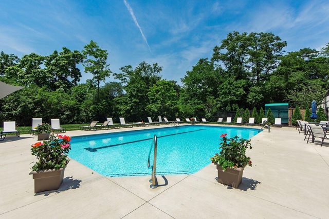 1000 Urlin Avenue, 920, Columbus, OH 43212