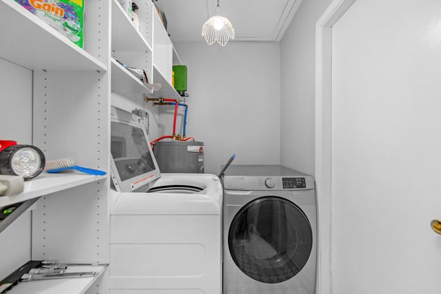 714 Little Crescent Street, Fort Walton Beach, FL 32547