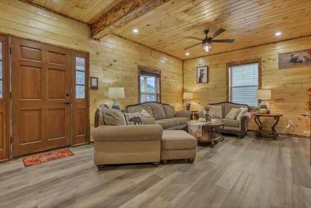908 South 8th Street, Ironton, OH 45638