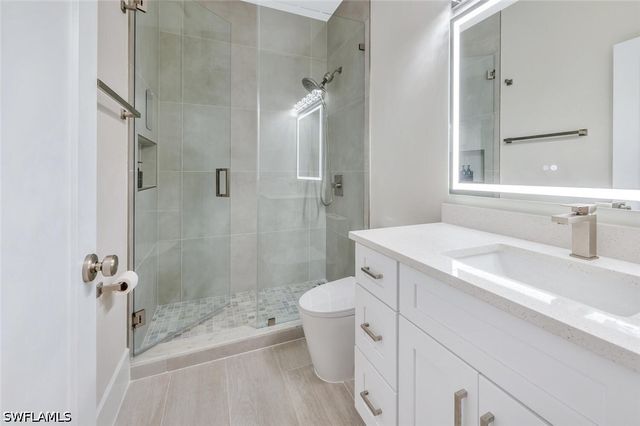 8260 Laurel Lakes BLVD, Naples, FL 34119
