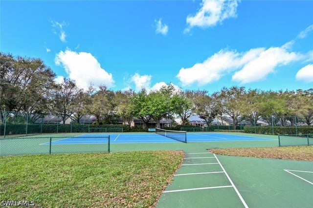 8260 Laurel Lakes BLVD, Naples, FL 34119