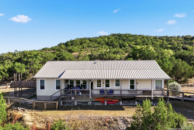 42 TOWER RD, Boerne, TX 78006