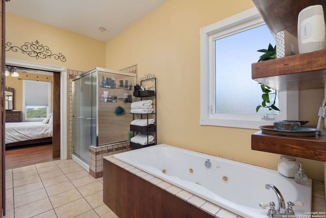 42 TOWER RD, Boerne, TX 78006