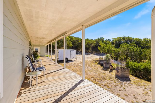 42 TOWER RD, Boerne, TX 78006