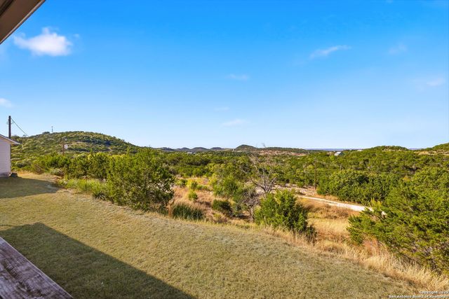 42 TOWER RD, Boerne, TX 78006
