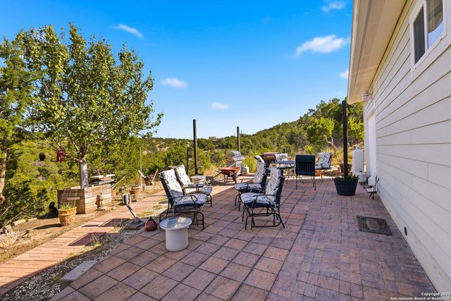 42 TOWER RD, Boerne, TX 78006